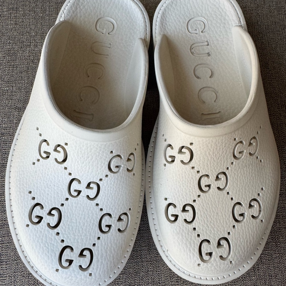 Gucci Ivory Perforated Slip-Ons